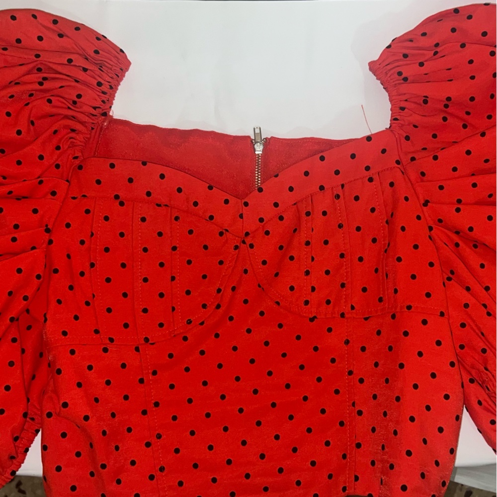 Scarlet Top with Ebony Dots